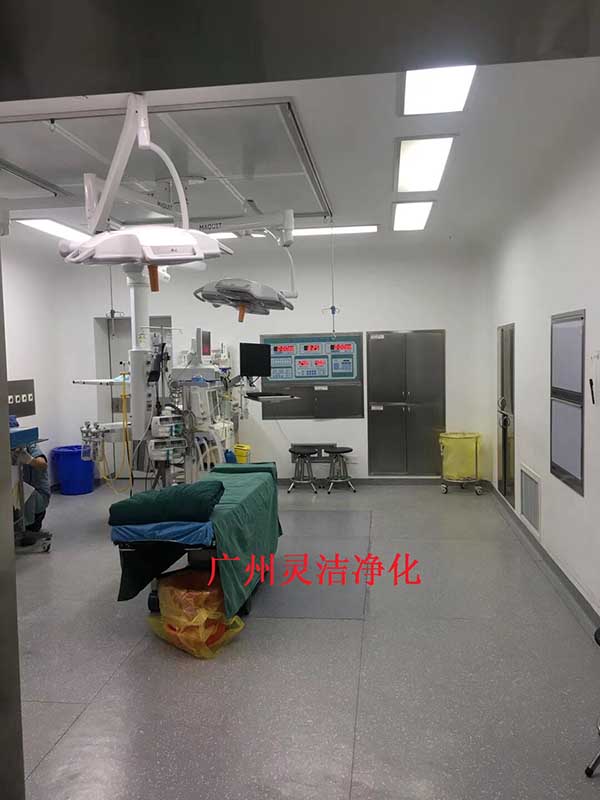 我司為惠州市中心醫院手術室層流中高效草莓视频在线视频更換安裝圓滿結束